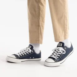 Converse Chuck Taylor All Star Low-Top Sneaker - Navy
