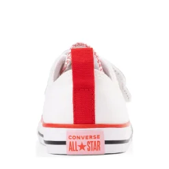 Converse x Hello Kitty® & Friends Chuck Taylor All Star Easy-On Low-Top Sneaker - Baby / Toddler - White