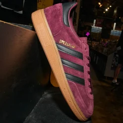 Mens adidas Handball Spezial Athletic Shoe - Maroon / Core Black / Gold Metallic
