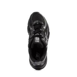 New Balance 740 Athletic Shoe - Big Kid - Black / Silver Metallic