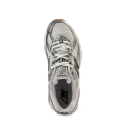 New Balance 740 Athletic Shoe - Big Kid - Silver Metallic / Alpine Green