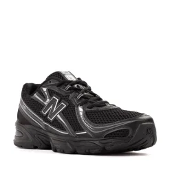 New Balance 740 Athletic Shoe - Black / Silver Metallic