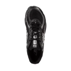 New Balance 740 Athletic Shoe - Black / Silver Metallic