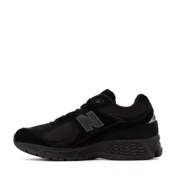 New Balance 2002R Athletic Shoe - Black / Black Metallic