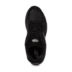 New Balance 2002R Athletic Shoe - Black / Black Metallic