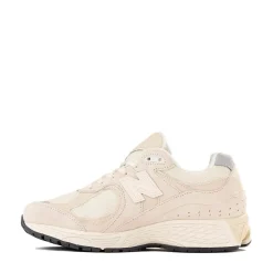 New Balance 2002R Athletic Shoe - Calm Taupe / Angora / Silver
