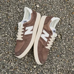 New Balance T500 Athletic Shoe - Cortado / Sea Salt