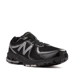 New Balance 860v2 Athletic Shoe - Black / Silver Metallic