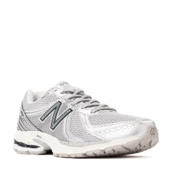 New Balance 860v2 Athletic Shoe - Grey / Medusa Green