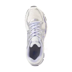 New Balance 860v2 Athletic Shoe - White / Electric Indigo