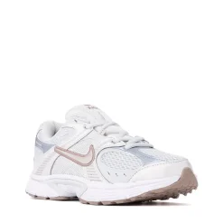 Nike V5 RNR Athletic Shoe - Big Kid - Aura / Moon Particle / Platinum Tint