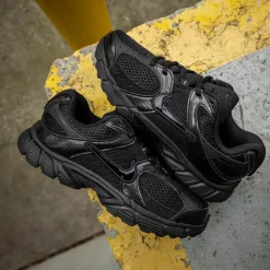 Nike V5 RNR Athletic Shoe - Big Kid - Black / Anthracite / Black
