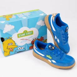 Reebok x Sesame Street Cookie Monster Club C Athletic Shoe - Little Kid - Blue