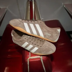 Womens adidas Tokyo Athletic Shoe - Earth Strata / Off White / Gum
