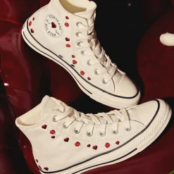 Womens Converse Chuck Taylor All Star Hearts And Roses High-Top Sneaker - White