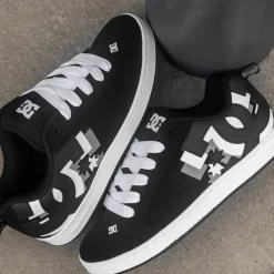 Womens DC Court Graffik 3D Skate Shoe - Black / White / Grey