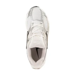Womens Nike V5 RNR Athletic Shoe - Summit White / Sail / Black / Light Orewood Brown