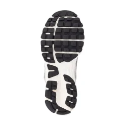 Womens Nike Zoom Vomero 5 Athletic Shoe - Photon Dust / Gridiron / Sail / Chrome