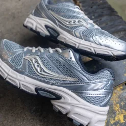 Womens Saucony Ride Millennium Athletic Shoe - Silver / Cream