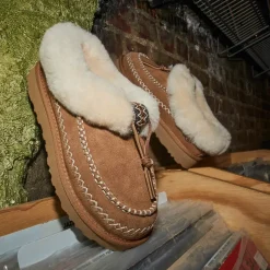 Womens UGG® Tasman Alpine Slipper - Chestnut